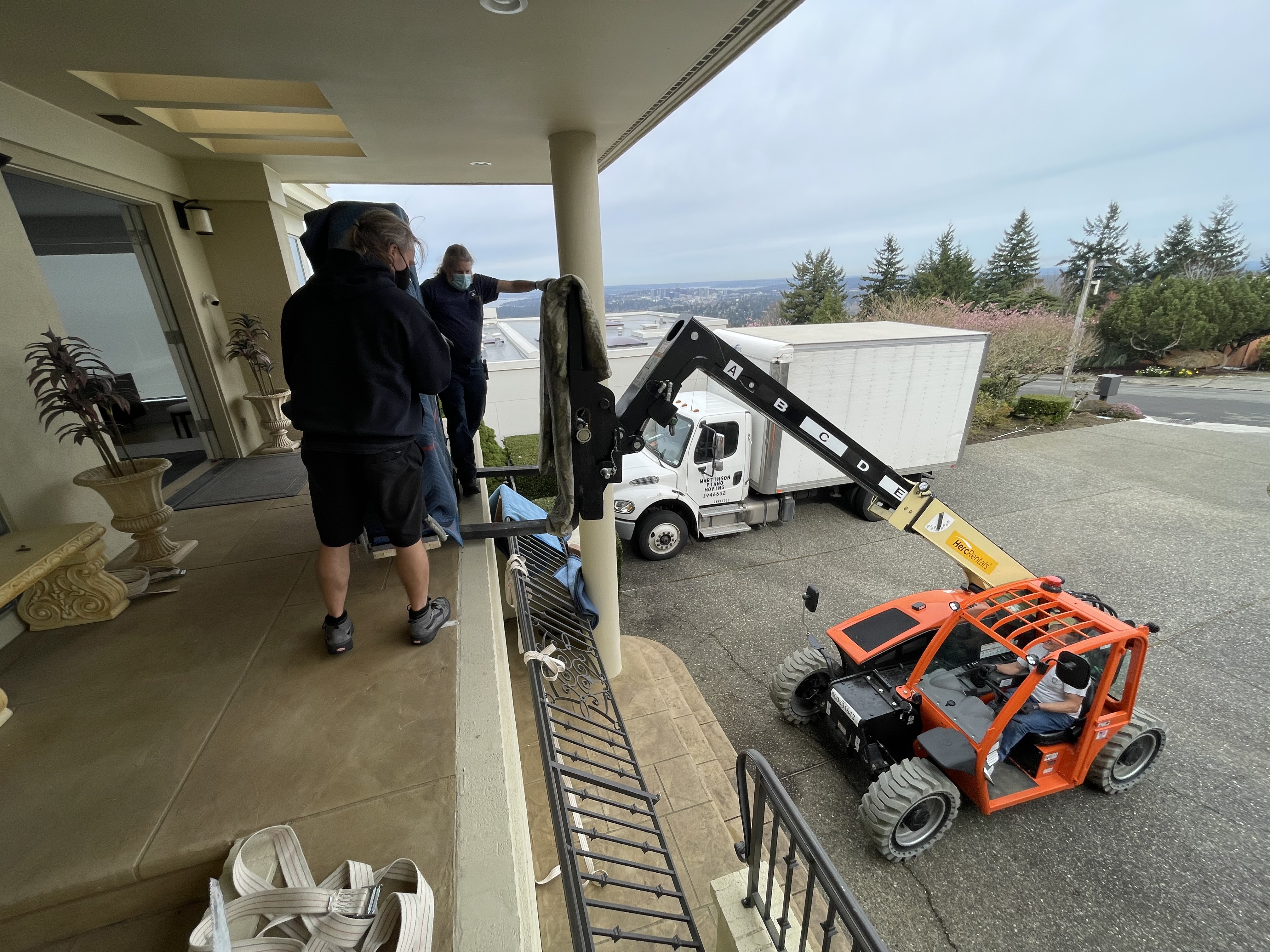 flork-life piano move